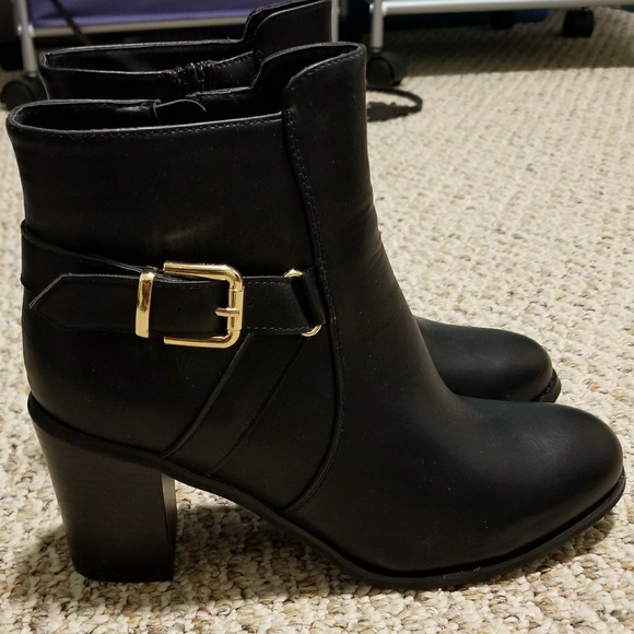 Shoes - Black Booties